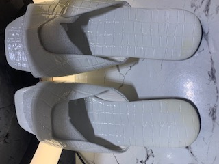 ZARA WHITE SLIPPERS 10416