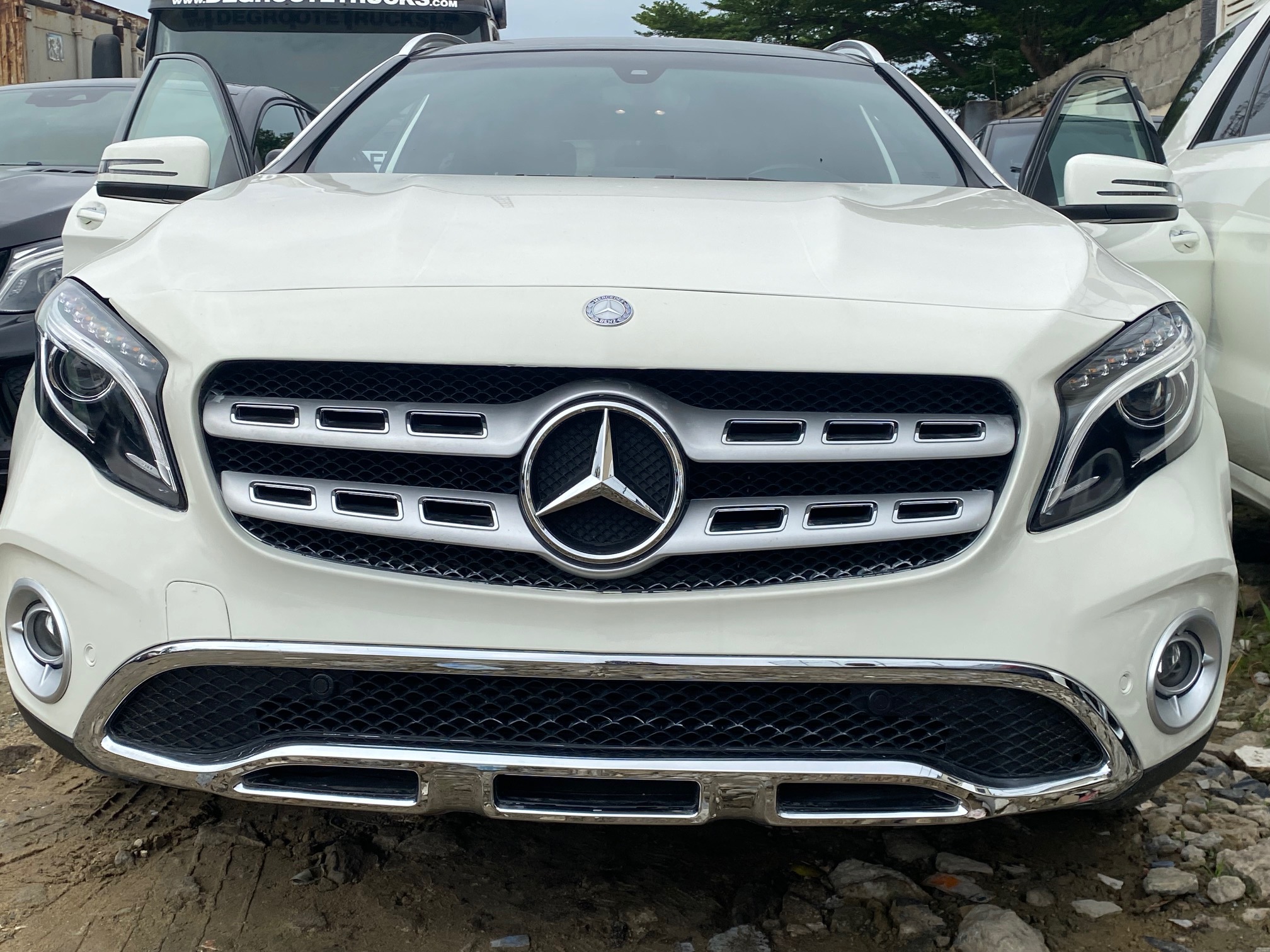 Benz GLA250 2016 OW-GLA250